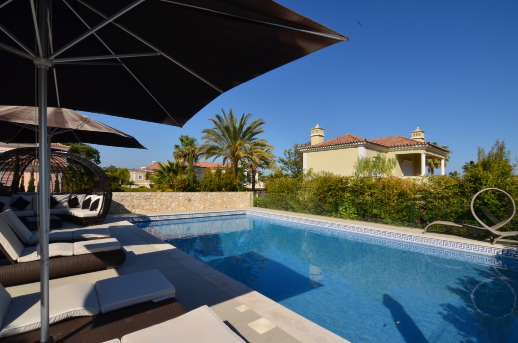 Luxurious Quinta do Mar villa