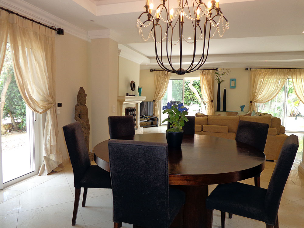 Stunning 4 bedroom villa at Quinta Do Mar