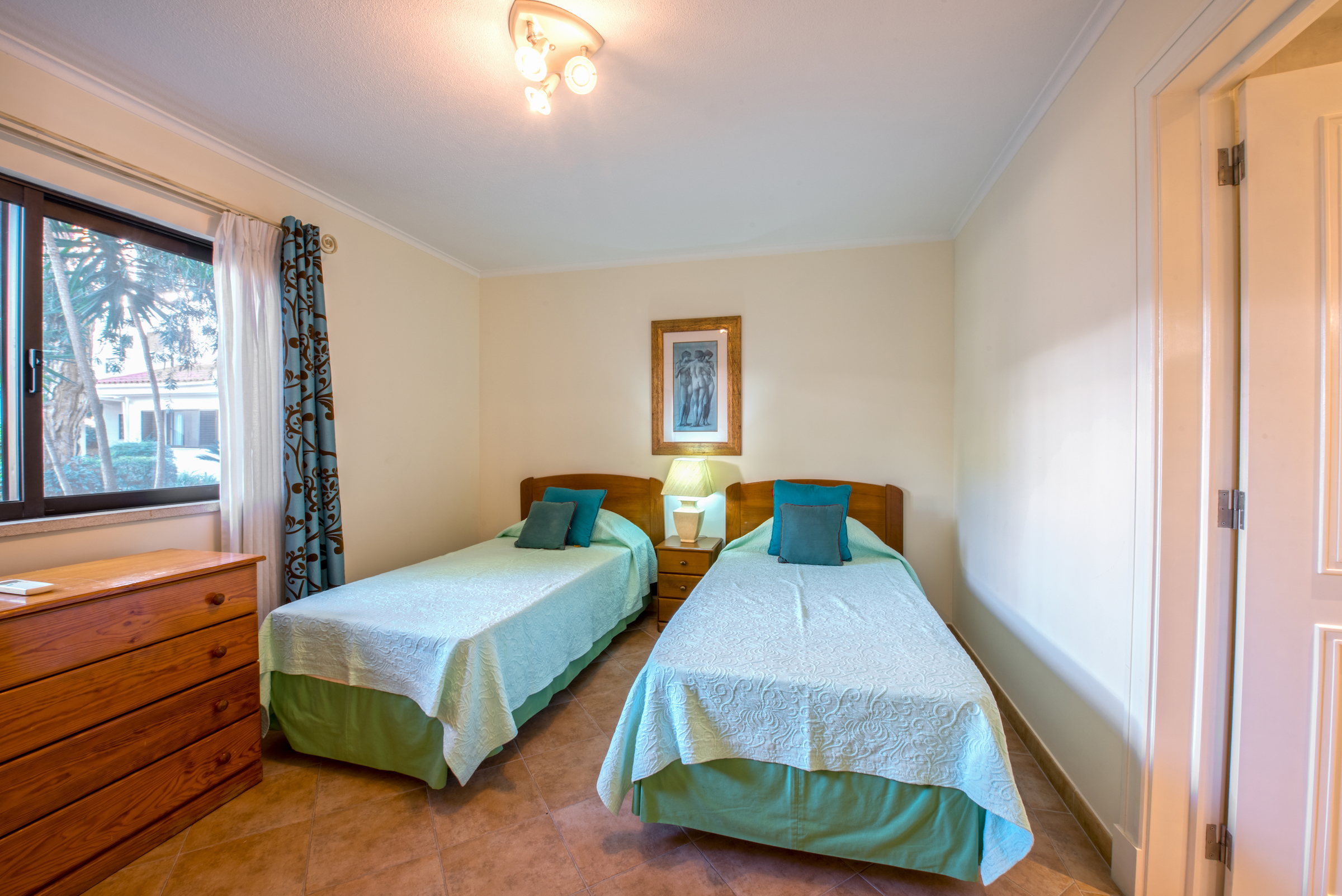 Two bedroom lakeside apartment