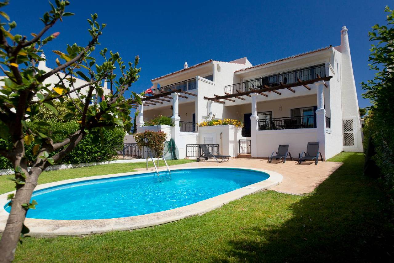 3 bedroom linked villa Vale Do